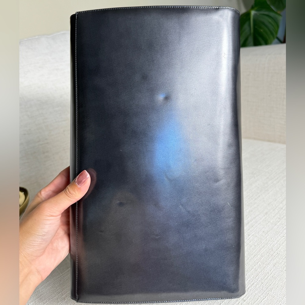 Bally Vintage Clutch Purse. - Picture 7 of 17